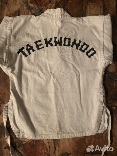 Форма для тхэквондо 110