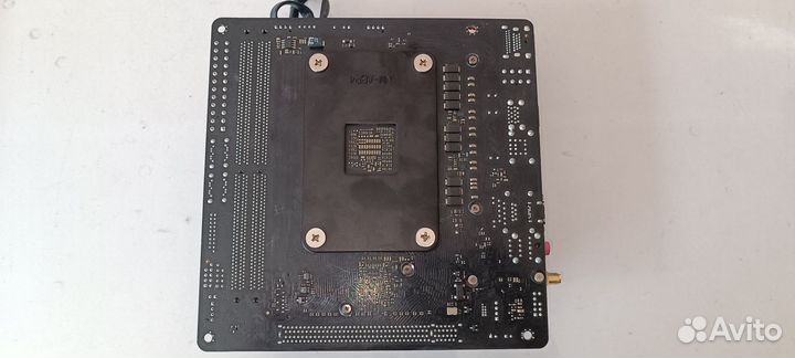 ASRock A520-itx/ac + R5-3600 + Noctua l9a