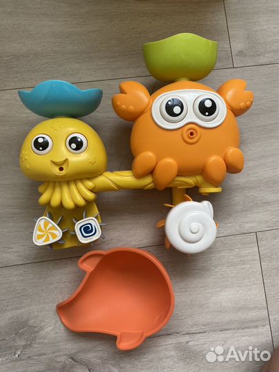 Игрушки для купания в ванной