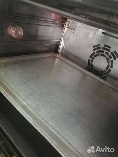 Конвекционная печь бу