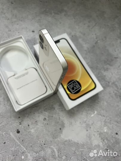 iPhone 12 mini, 64 ГБ