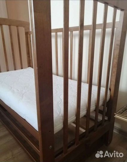 Кроватка детская