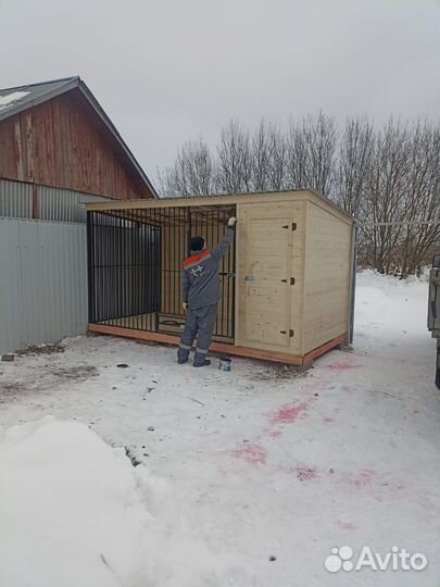 Вольер для собак деревянный