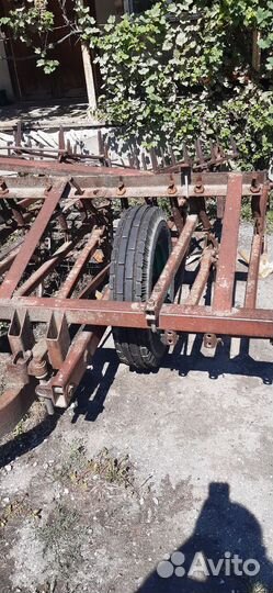 Плуг Грязинский культиваторный завод 5, 8 корп. (ПО 4+1 (ППО-8)), 1995