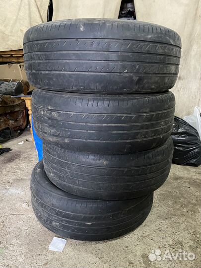 Rapid P609 215/60 R16