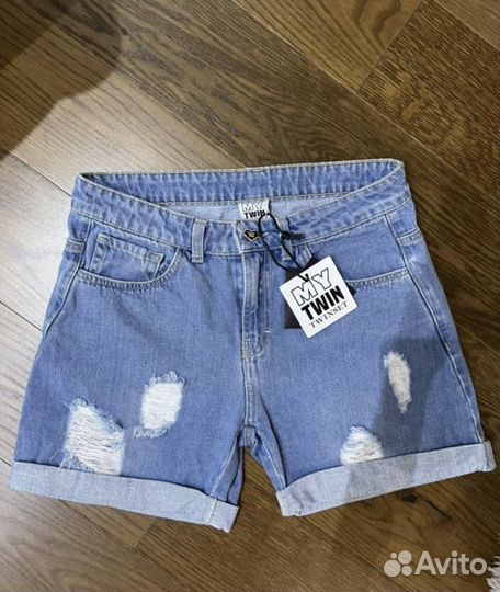 Шорты женские