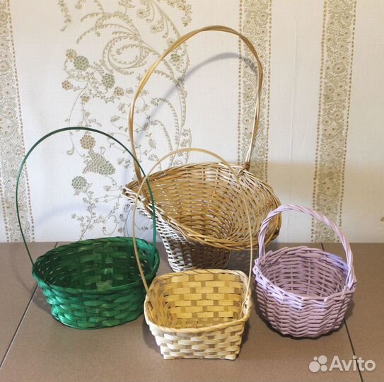 Корзинки плетёные подарочные