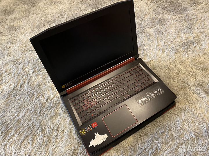 Продам игровой ноутбук Acer nitro 5