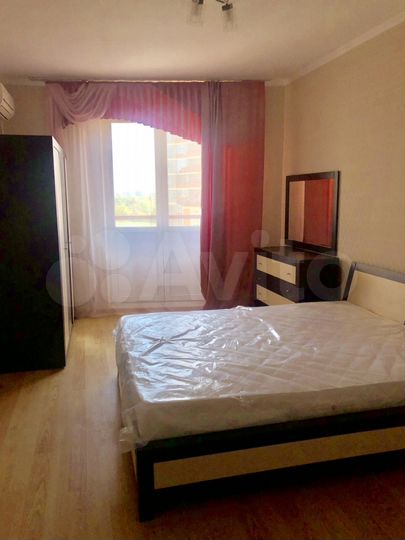 3-к. квартира, 105 м², 7/16 эт.