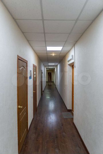 Офис, 700 м²