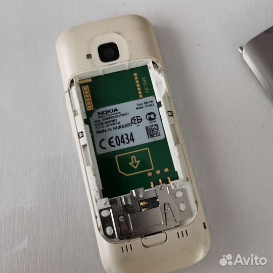 Телефон Nokia c5-00
