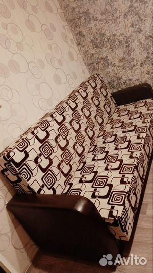 Диван книжка бу