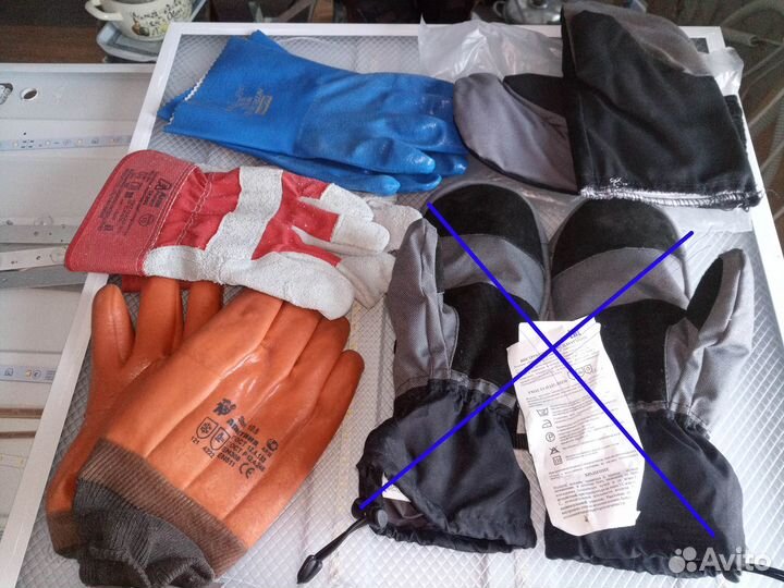 Рукавицы перчатки