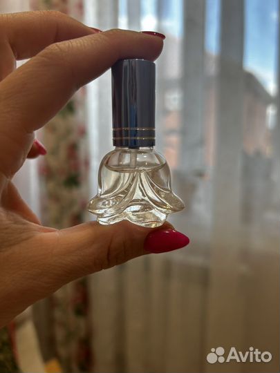 Eau de Soleil Blanc Tom Ford отливант