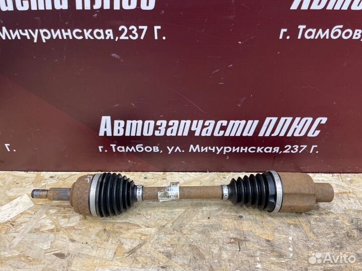 Привод передний правый Renault Duster