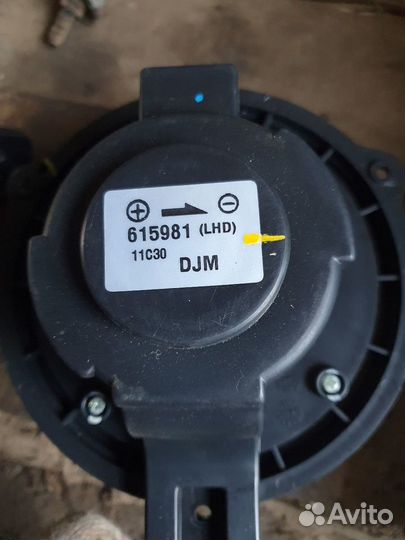 Opel Antara моторчик печки