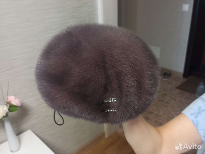 Берет женский норковый