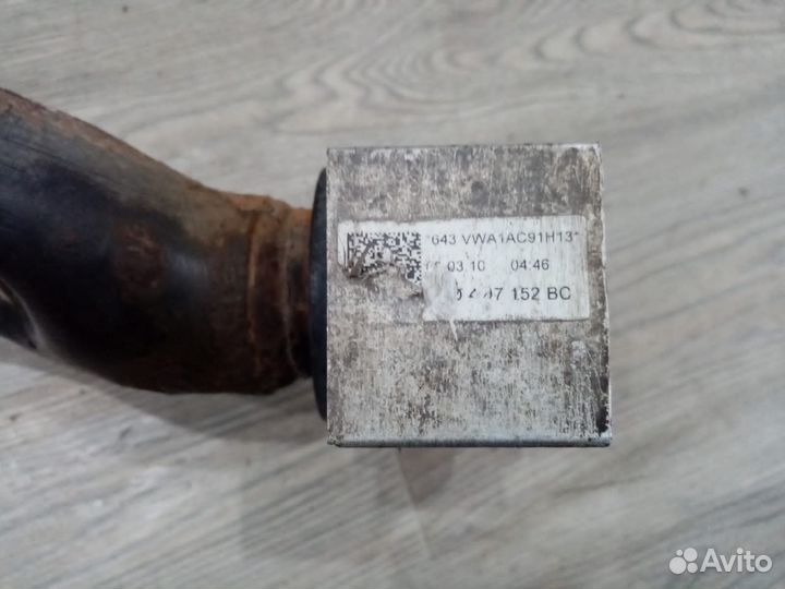 Рычаг передний правый Skoda Yeti