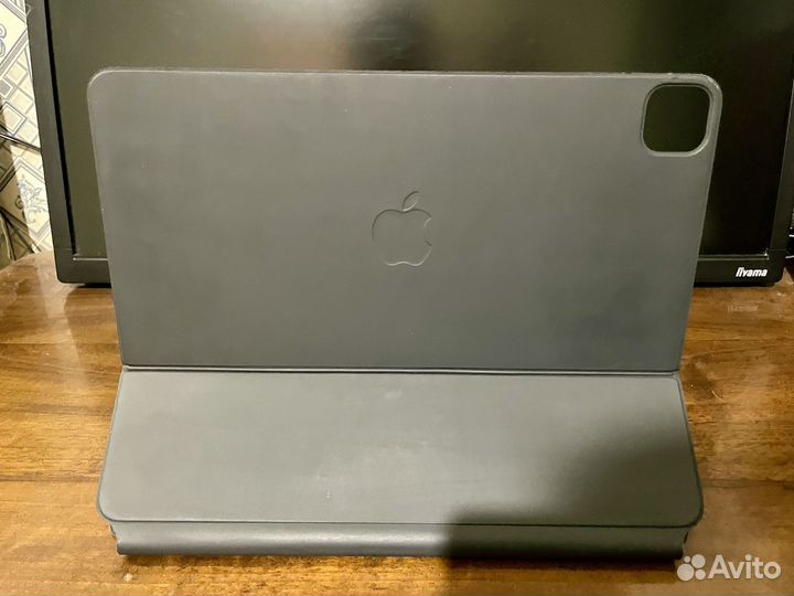 Клавиатура Apple magic keyboard для iPad Pro 12.9