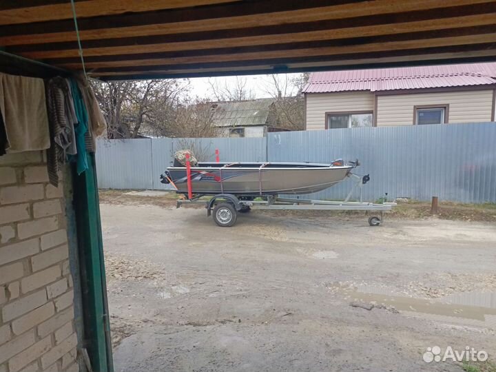 Комплект прицеп мотор лодка Windboat 4.0 Evo