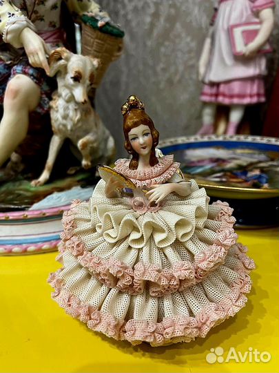 Винтаж: Статуэтка балерина кружевной фарфор