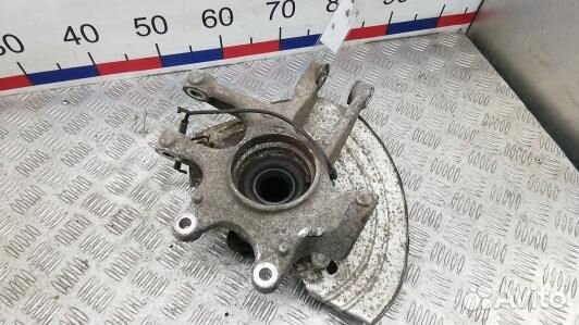 Ступица задняя левая jaguar XF (X250) (84S32MH01)