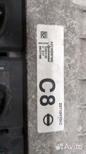 Блок управления двигателем Nissan Juke