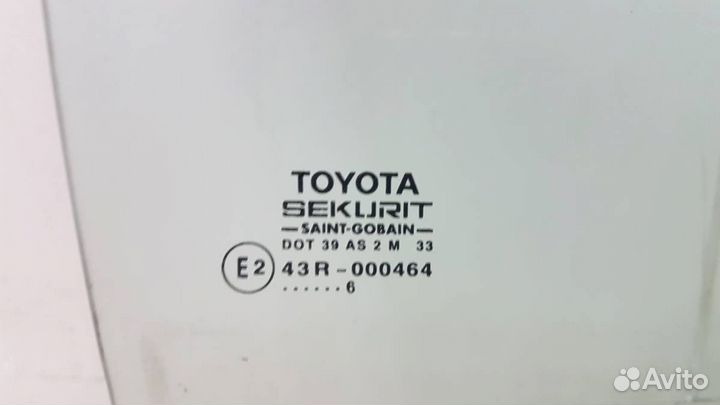 Стекло двери задней правой Toyota Corolla E120 200