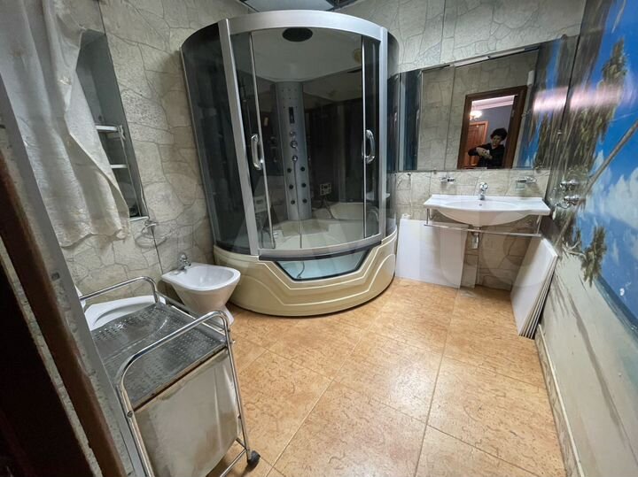 3-к. квартира, 98,9 м², 5/5 эт.