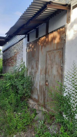 Гараж, > 30 м²
