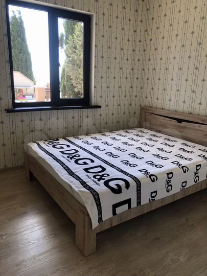 Дом 300 м² на участке 4 сот.