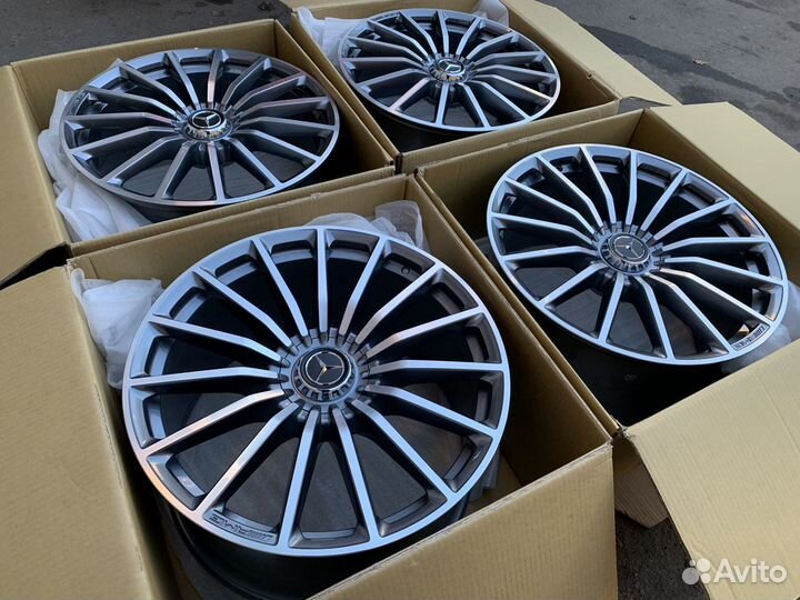 Новые диски R22 Mercedes GLS63 AMG x167 оригинал
