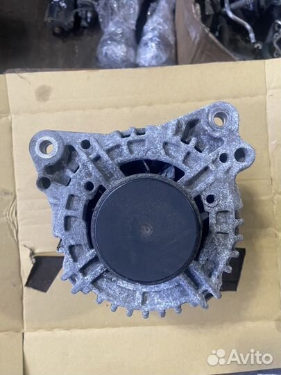 Генератор 140A 1.9 BXE Volkswagen Jetta 5 05-11г