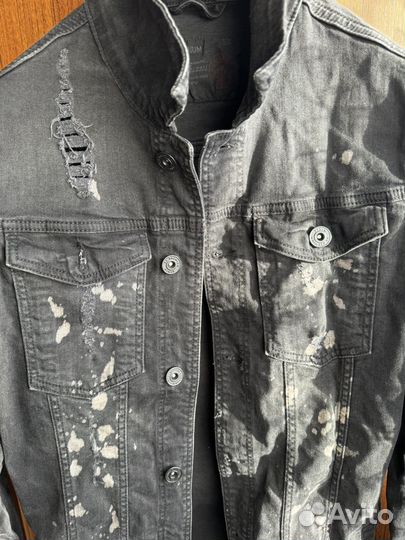 Джинсовая куртка