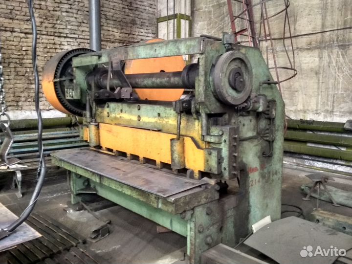 Ножницы листовые гильотинные Н3111 и Н3121