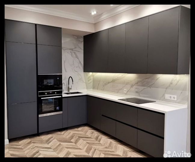 Кухня угловая с барной стойкой