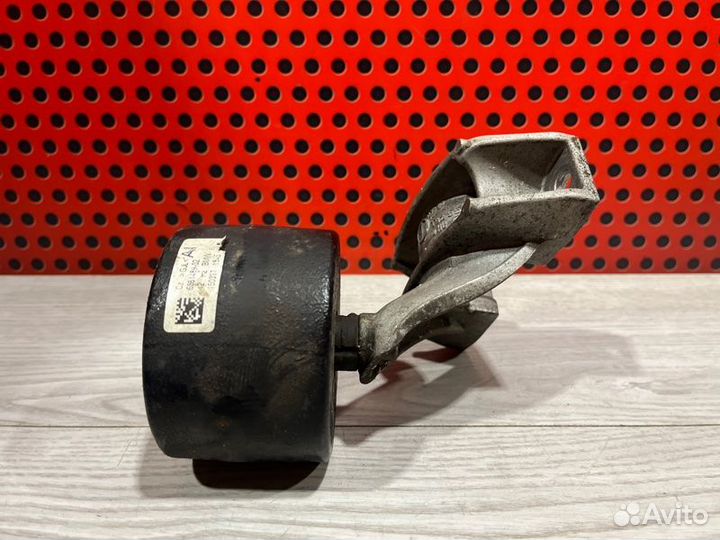 Демпфер Bmw 5 G30 B48B20B 2018