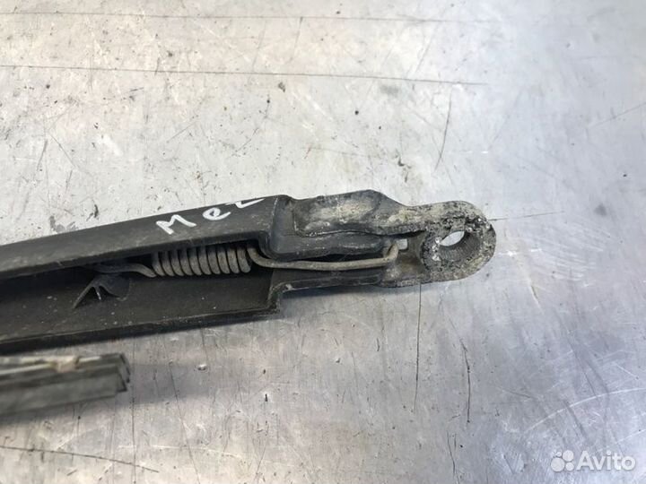 Поводок стеклоочистителя задний Renault Megane BM