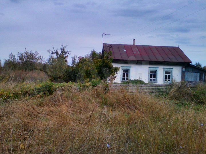 Дом 26,7 м² на участке 20 сот.