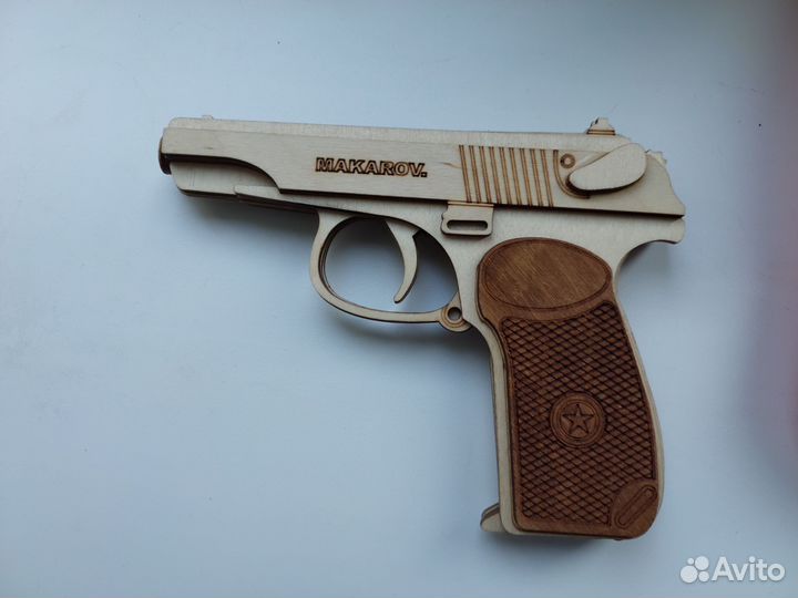 Деревянный пистолет