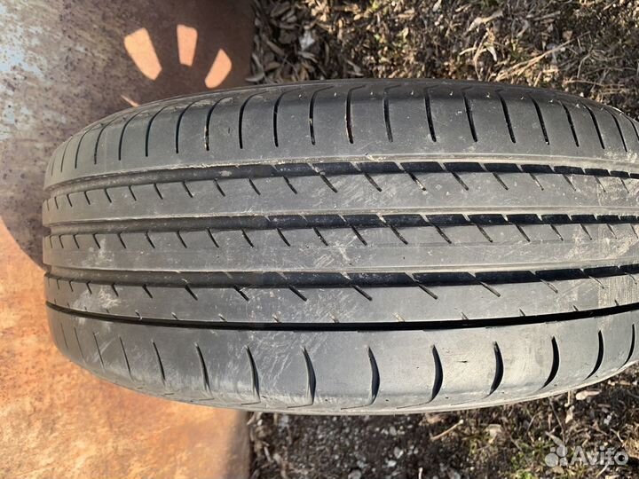 Yokohama Advan Sport V105 205/55 R16 W