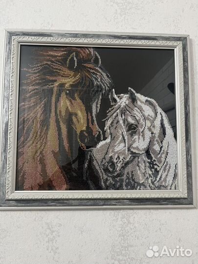 Картина ручной работы чешским бисером