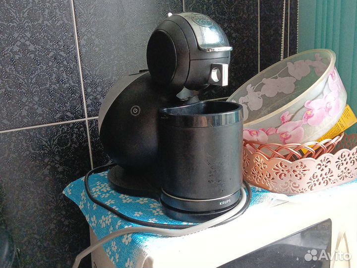 Капсульная кофемашина dolce gusto