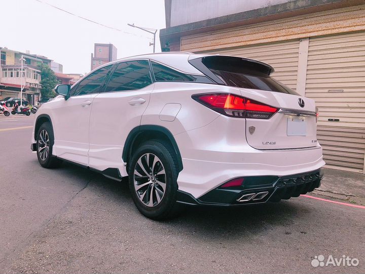 Lexus RX 2019+ Диффузор заднего бампера Wald H5LK4