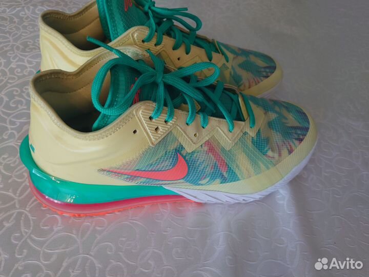 Кроссовки Nike Lebron 18 low 