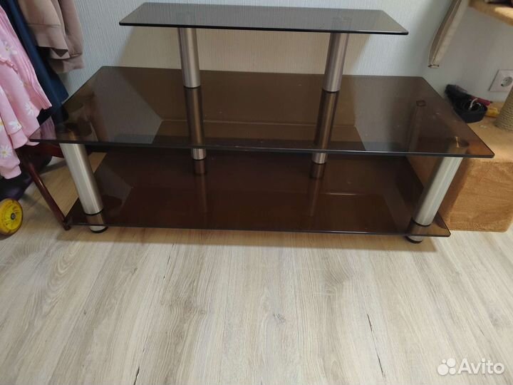 Стеклянная тумба