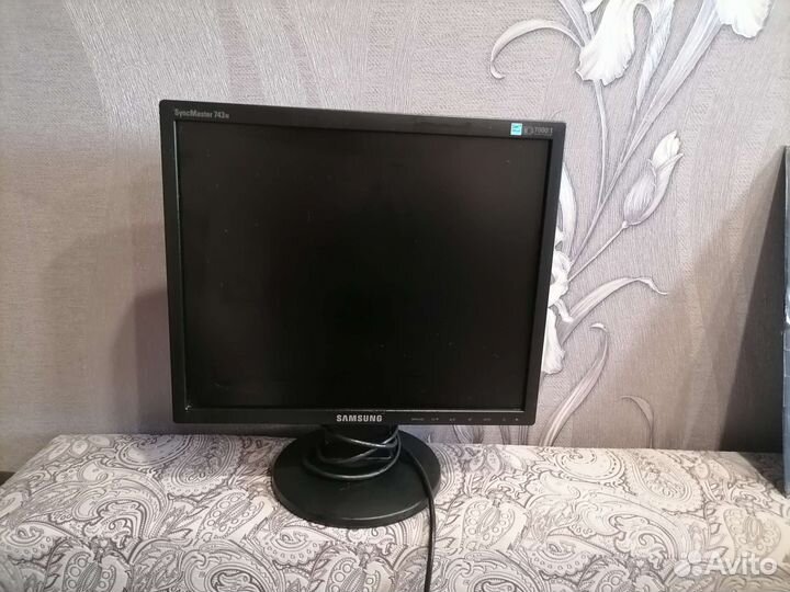 Монитор для компьютера бу