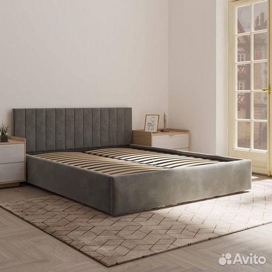 Мягкая кровать с матрасом 160/200