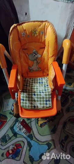 Стульчик для кормления