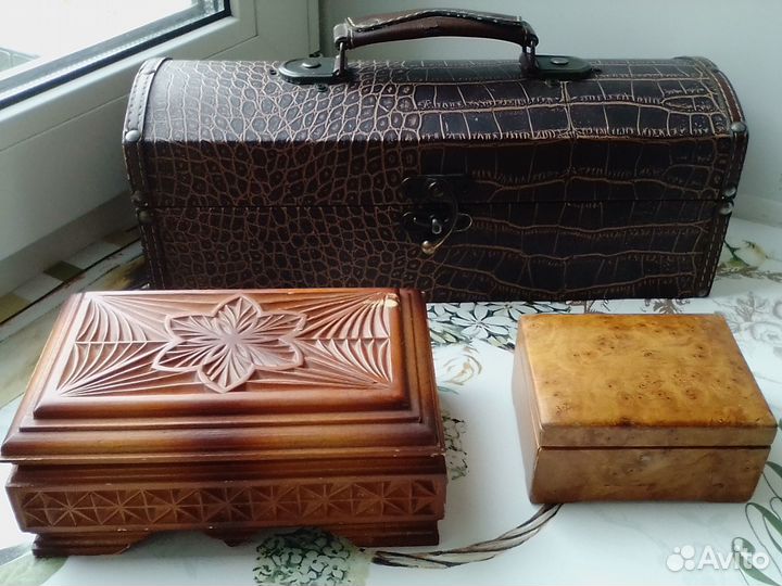 Шкатулки из дерева
